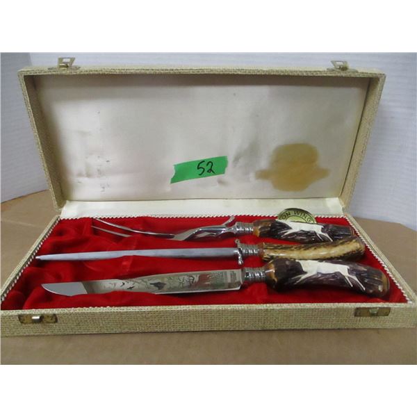 COLLECTABLE:  BONE HANDLE STYLE CARVING SET