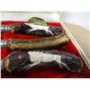 Image 2 : COLLECTABLE:  BONE HANDLE STYLE CARVING SET