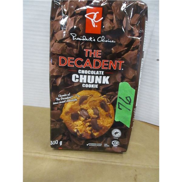 STORE CLOSE-OUT (AS IS):  CHOCOLATE CHUNK COOKIES - PACKAGE