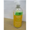 Image 1 : STORE CLOSE-OUT (AS IS):  COCONUT SHAMPOO (710 ML)