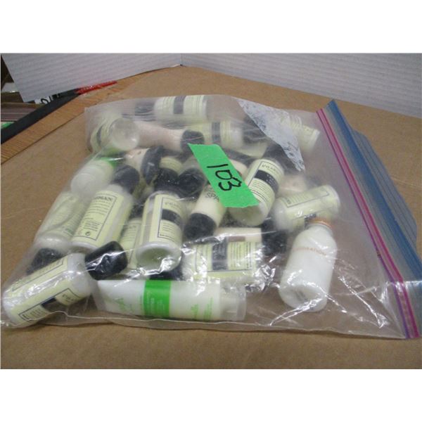 STORE CLOSE-OUT (AS IS):  BAG C/W SHAMPOO & CONDITIONER