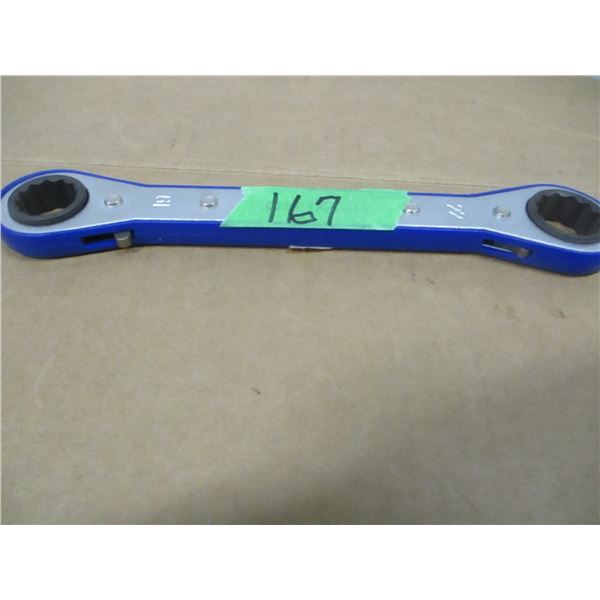STORE CLOSE-OUT (AS IS):  RACHET WRENCHES (22 & 19 CM)