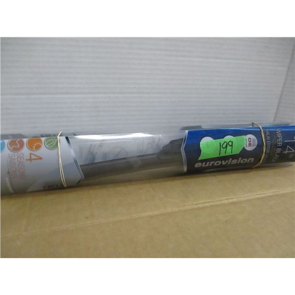 FREIGHT DAMAGE (AS IS):  2 - 14" WIPER  BLADES