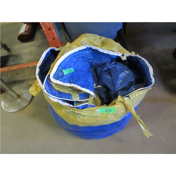 FREIGHT DAMAGE (AS IS):  BUNDLE OF BAG