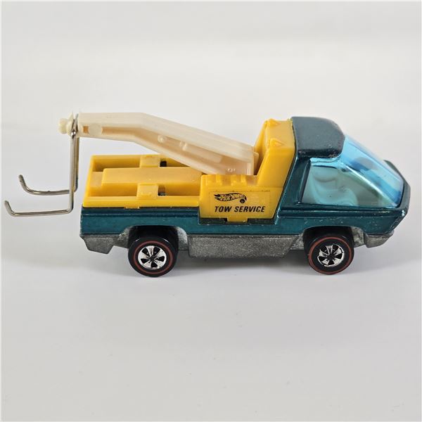 Hot Wheels Redline "The Heavyweights" Tow Truck