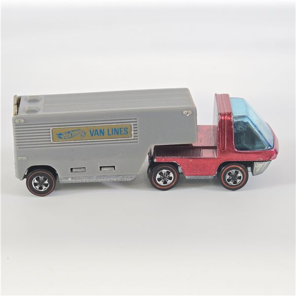 Hot Wheels Redline "The Heavyweights" Moving Van