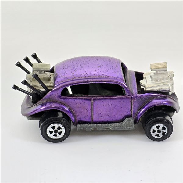Johnny Lightning Topper Bug Bomb