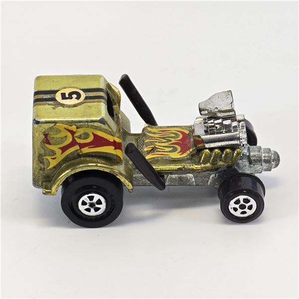 Johnny Lightning Topper Big Rig