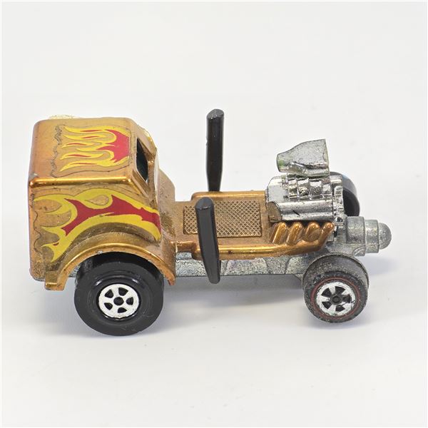 Johnny Lightning Topper Big Rig