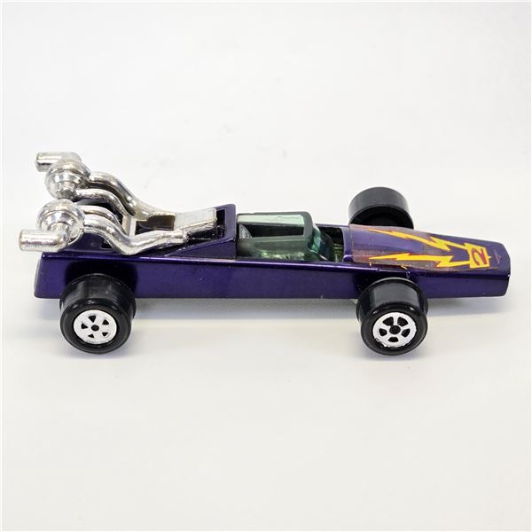 Johnny Lightning Topper Parnelli Jones