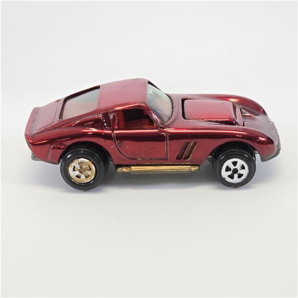 Johnny Lightning Topper Custom Ferrari