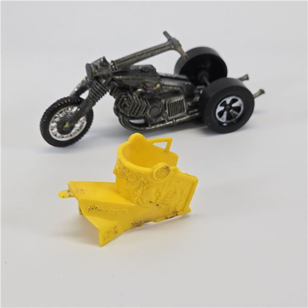 Hot Wheels Rrrumblers Choppin Chariot for parts