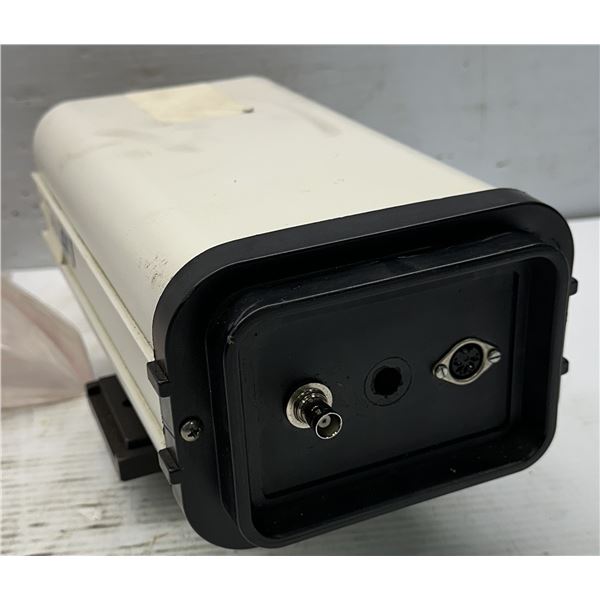 Pelco #EH4010 Enclosure w/ Camera (This item is missing its cover)