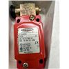 Image 2 : Lot of (6) Banner #SI-LM40KVD Safety Limit Switches