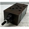 Image 2 : Vickers #DGMFN-5-Y-A2W-B2W-30 Flow Control Stack Valve
