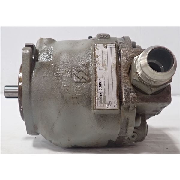 Parker #PD018PS02SRS5AAM0R1200000 Hydraulic Pump