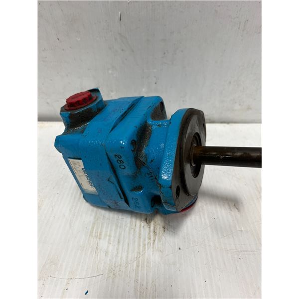 Vickers #V20 1S12S 1A11 Hydraulic Pump