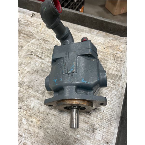 Vickers #PVB15 FRSY 31 CM11 Hydraulic Pump