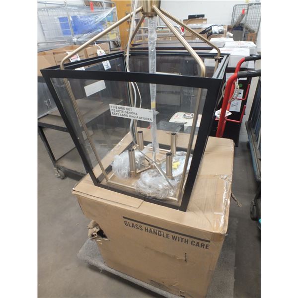 2 Light Fixtures