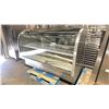 Image 2 : TRUE CGG-72-S STAINLESS STEEL COMMERCIAL ELECTRIC CURVED GLASS ILLUMINATED DISPLAY CASE,