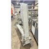 Image 2 : RUBBER CONVEYOR MOBILE TILTING COMMERCIAL ELECTRIC ADJUSTABLE FEEDER CONVEYOR SYSTEM
