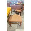 Image 2 : NATURAL WOOD TOP 36" SQUARE DARK WOOD SINGLE PEDESTAL COMMERCIAL CAFE TABLE WITH 4 DARK WOOD PADDED