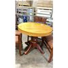 Image 2 : NATURAL WOOD TOP 36" ROUND DARK WOOD SINGLE PEDESTAL COMMERCIAL CAFE TABLE WITH 4 DARK WOOD PADDED