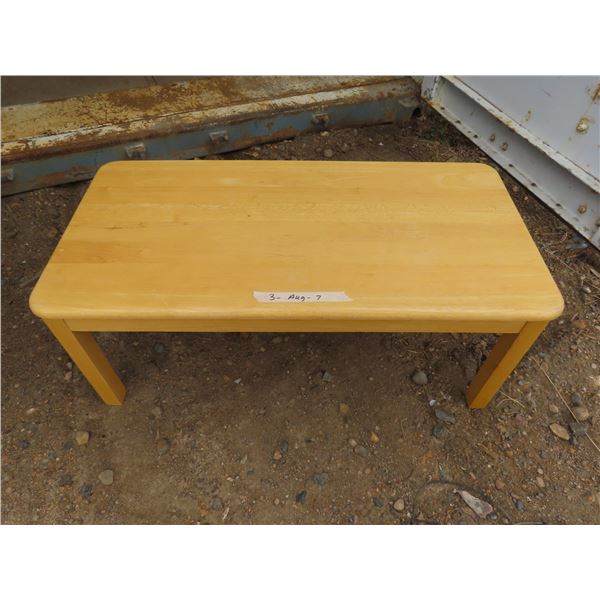 40Lx20Wx20H" oak coffee table