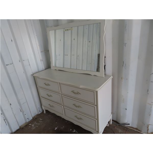 6 drawer white dresser with mirror