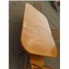 Image 5 : oak table and chair set excellent condition 72x45" 9FT long with leafs