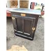Image 1 : Small cabinet - 22x16x25"H