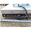 Image 2 : Toshiba DVD & VCR combo, no remote