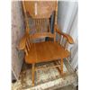 Image 1 : oak rocking chair