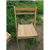 Image 2 : 4 folding oak chairs