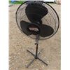 Image 1 : standing fan