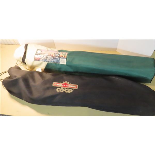 Lot of 2 folding arm chairs