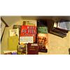 Image 3 : lot of books