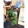 Image 14 : 2 pallets of christmas stuff , lights , ornaments , trees , gift bags