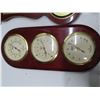 Image 2 : barometer thermometer