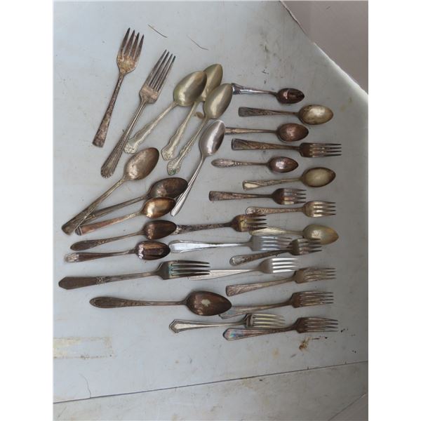 silver plated and nickel silver cutlery set