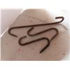 Image 2 : 3 vintage hooks
