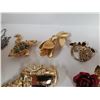 Image 5 : Lot of Designer jewelry (one is magnet fine glass)