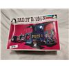 Image 1 : NOS 1:24 Paddy Wagon model kit