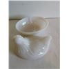 Image 4 : Vintage milk glass Hen on the Nest 4"