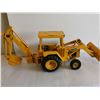Image 7 : John Deere loader backhoe 1:16 scale diecast