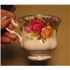 Image 2 : 2 - Royal Albert "Old Country Roses" Teacup and Saucer
