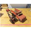 Image 1 : 2 Metal Toys for Repair, Dumptruck & Tractor