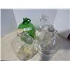 Image 2 : 4 Glas Jugs with Handle