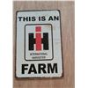 Image 1 : "International Harvester" tin sign - repro