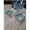 Image 3 : 4 Blue Wine Goblets, 2 Margarita/Dessert Glasses